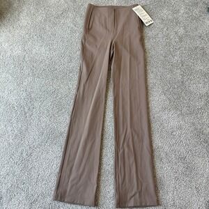NWT Lululemon Smooth Fit Pull-On High-Rise Pant, Taupe Size 4 Trousers